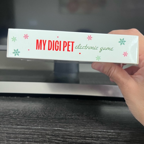 Target Bullseye Electronic Pet Game🐼 - Picture 2 of 3